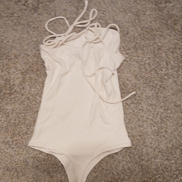 Abercrombie & Fitch Kids White Ribbed Bodysuit - Picture 5 of 5
